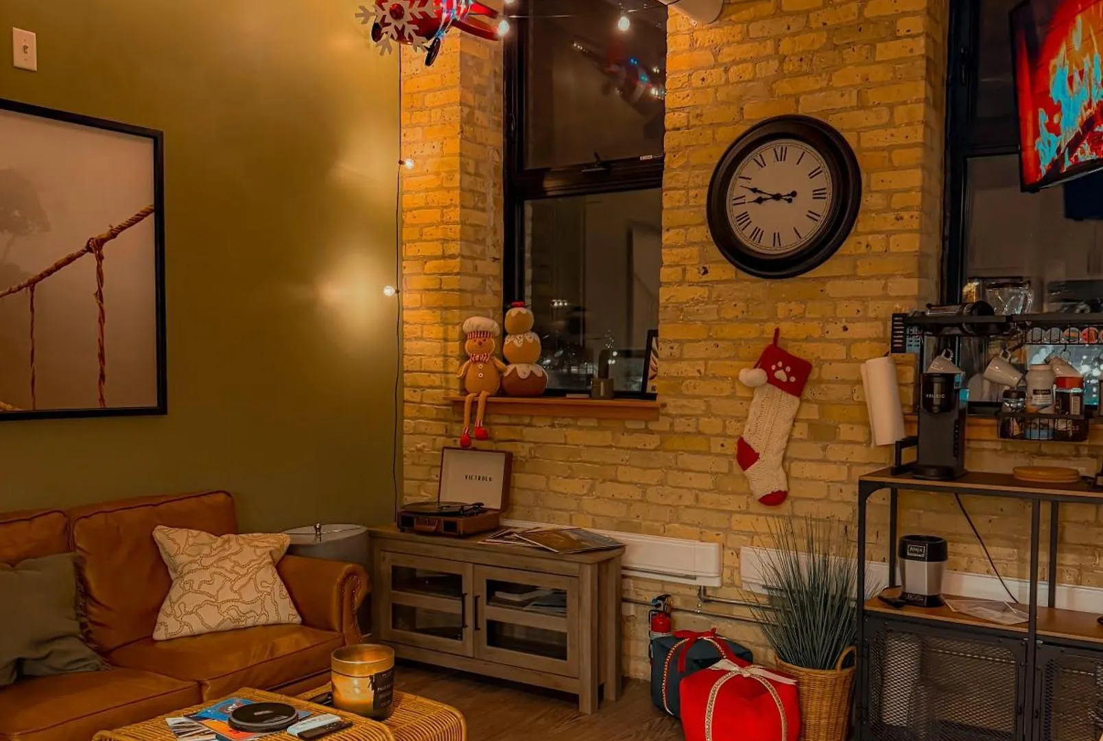 Heart Of The City: Cozy 2-Bed Loft location